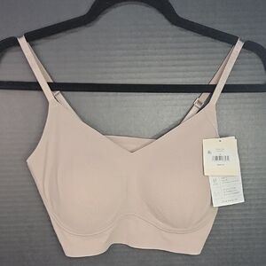 TRUE BODY NWT LIFT TRIANGLE BRA SIZE MEDIUM